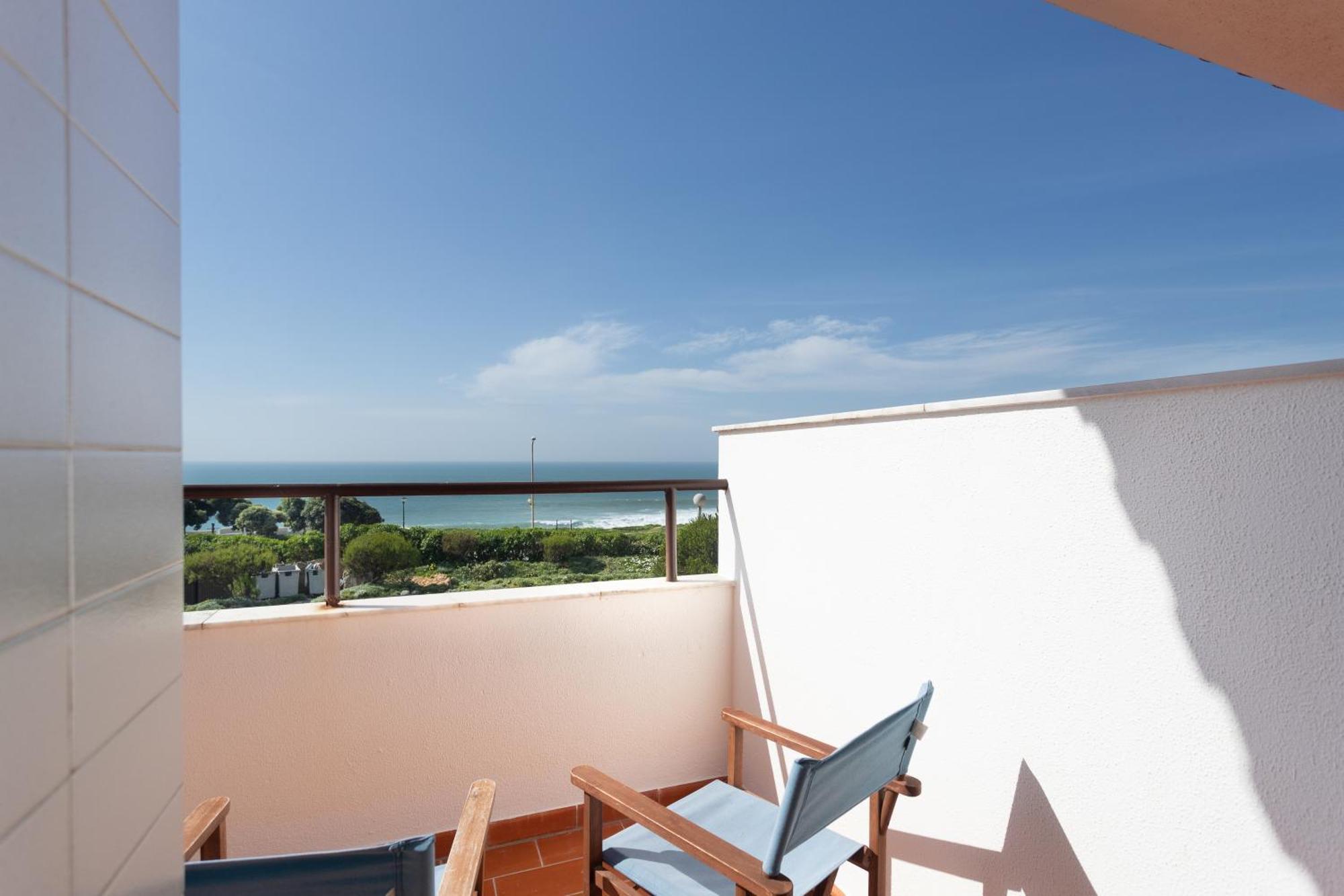 Blue Buddha Beach House Ericeira Rum bild